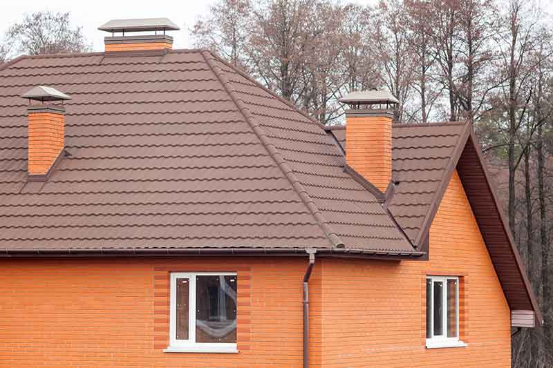 You are currently viewing How to Choose the Right Roofing Material for Your Home: Stone Coated Steel Roofing