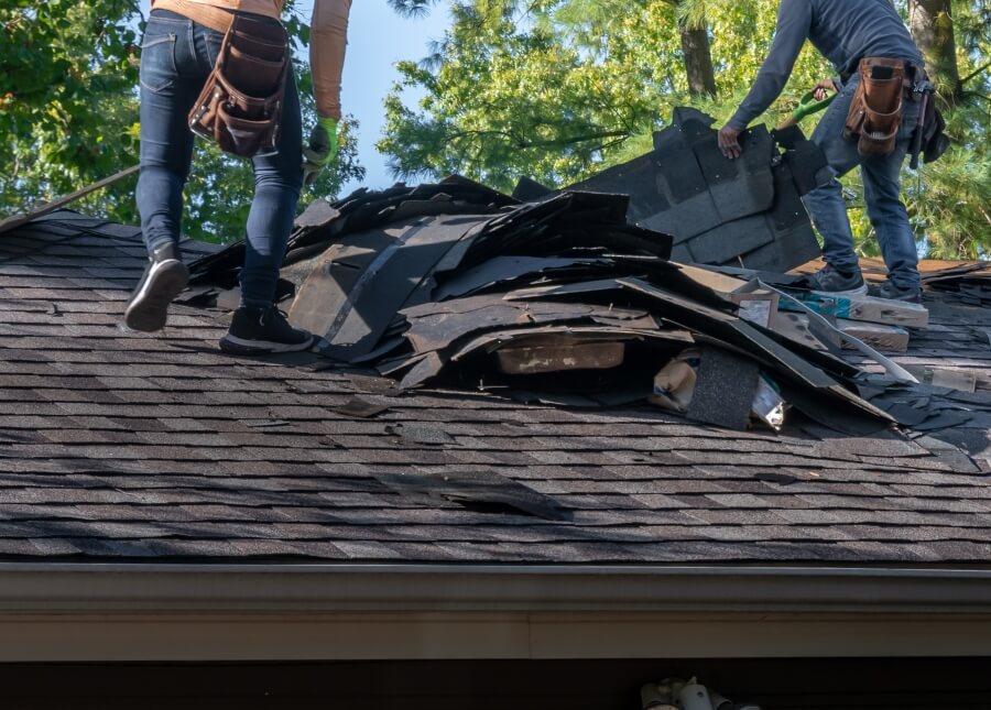You are currently viewing When Should I Replace My Roof?