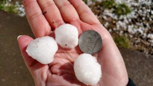 Read more about the article <strong>Hail Damage? Here’s What to Do:</strong>