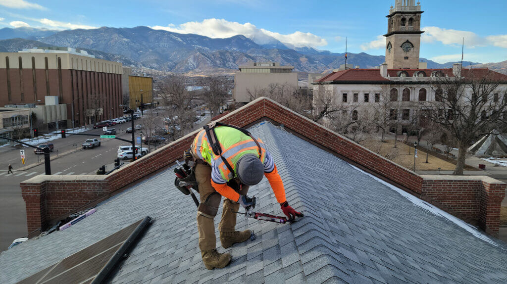 Local experienced licensed roofers in Colorado Springs